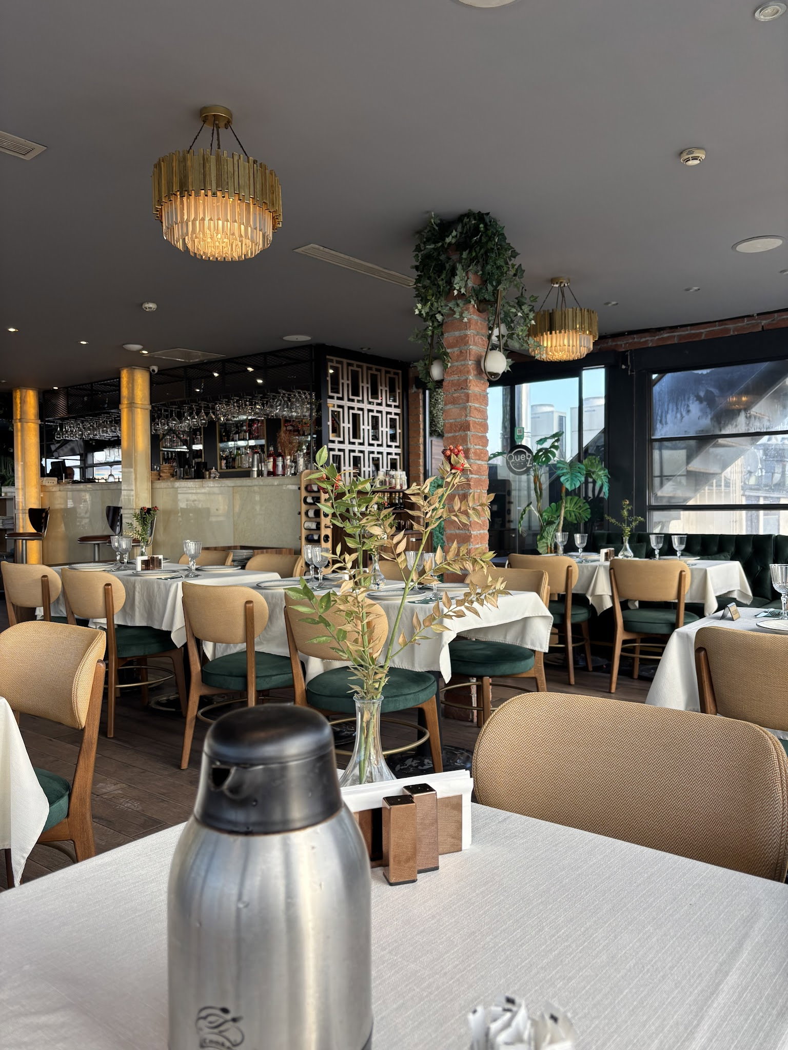 Queb Rooftop Restaurant