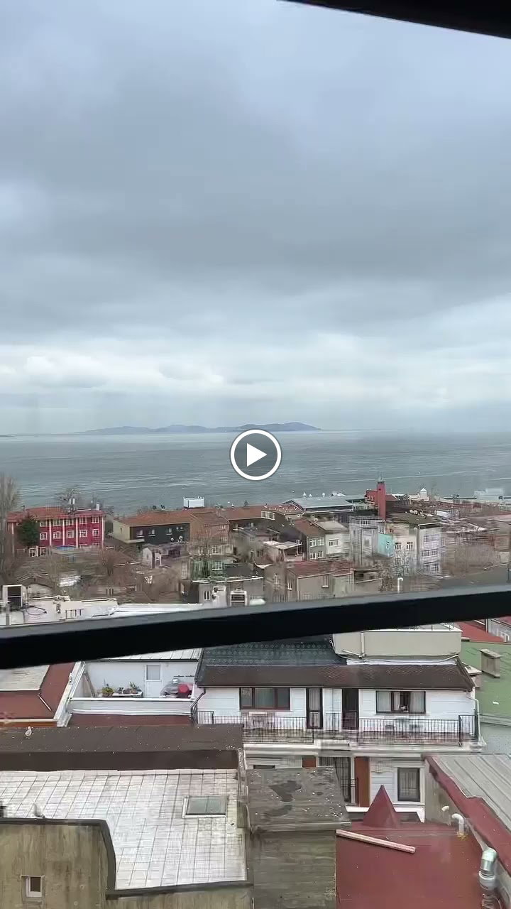 Queb Rooftop Restaurant