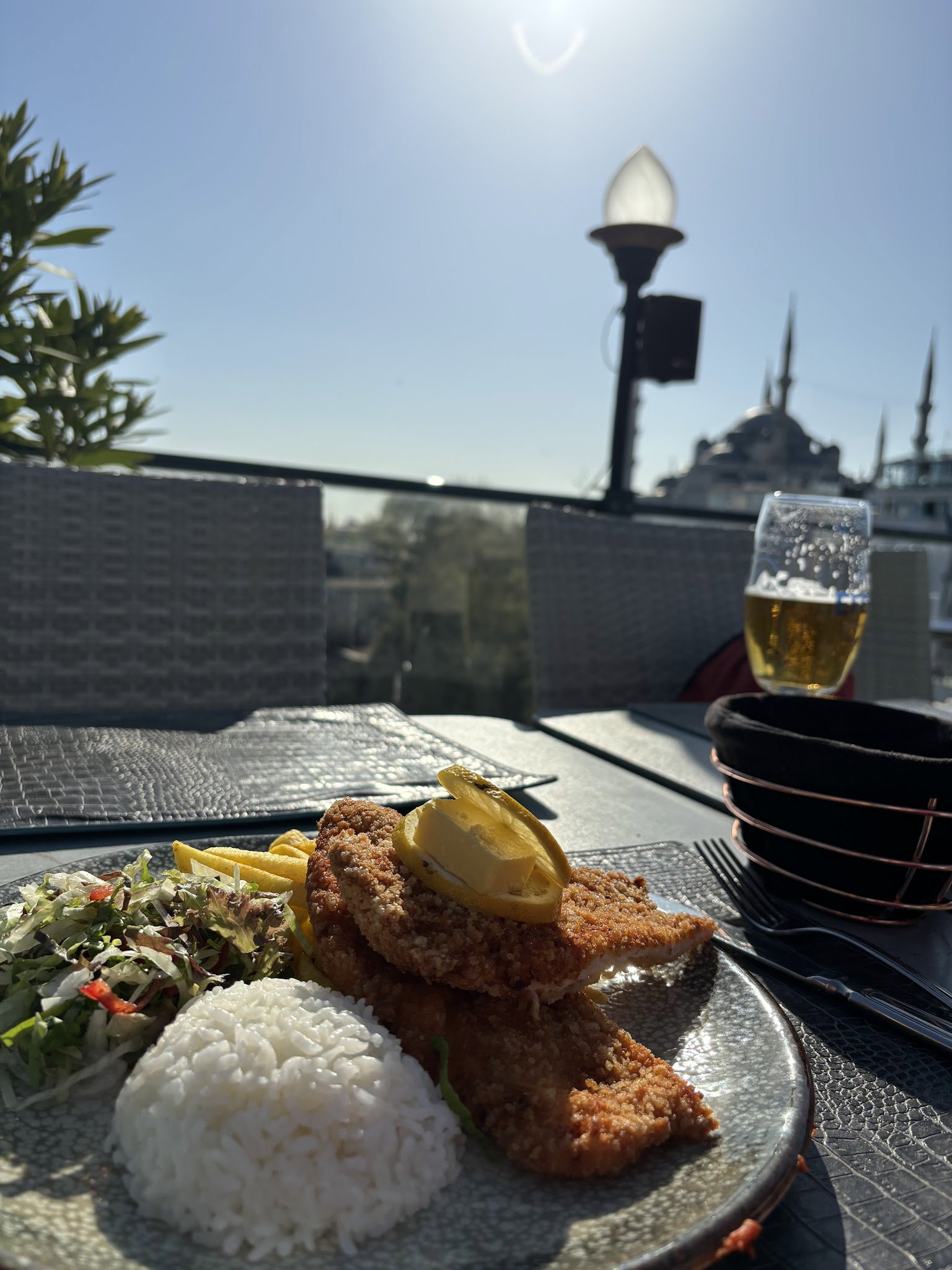 Queb Rooftop Restaurant