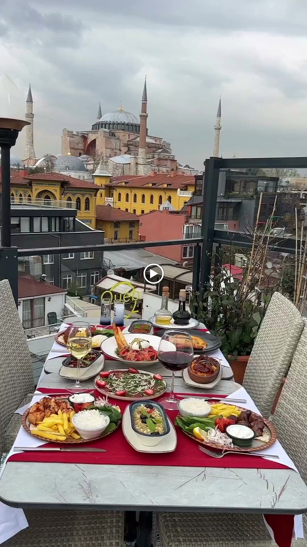 Queb Rooftop Restaurant