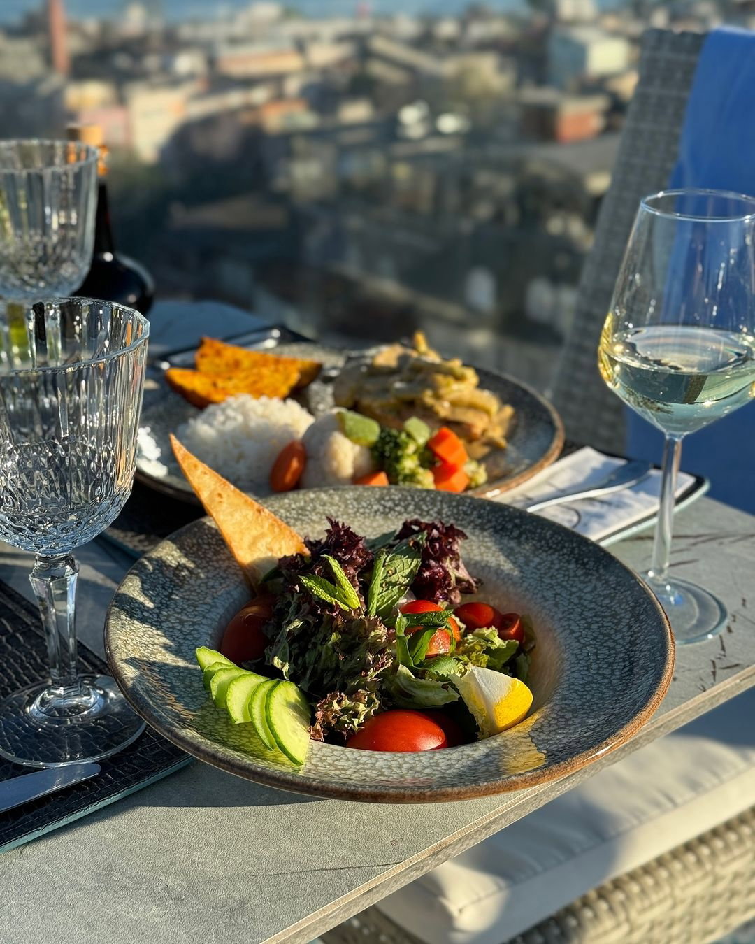 Queb Rooftop Restaurant