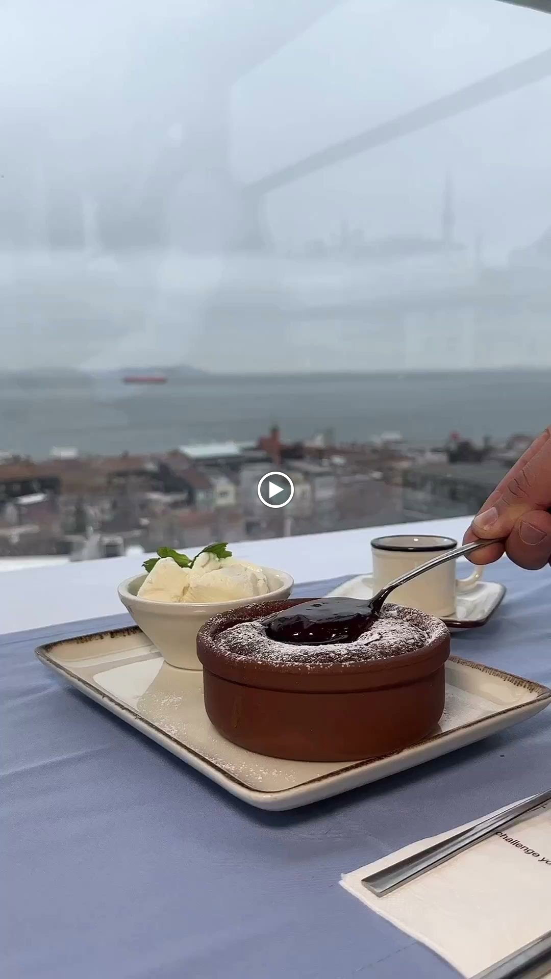 Queb Rooftop Restaurant
