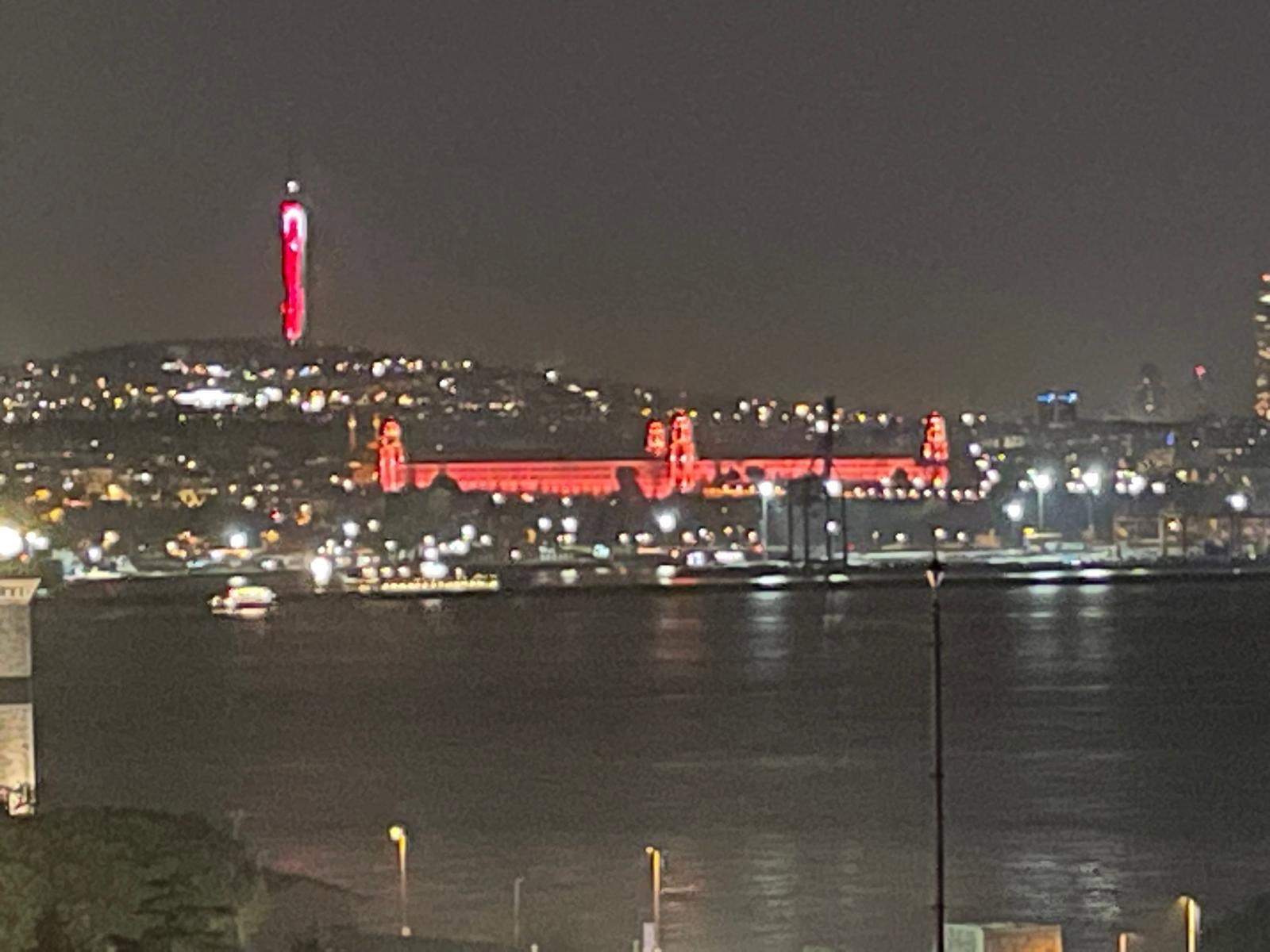 Queb Rooftop Restaurant