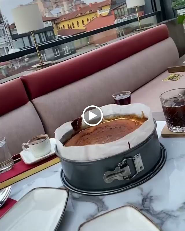 Queb Rooftop Restaurant