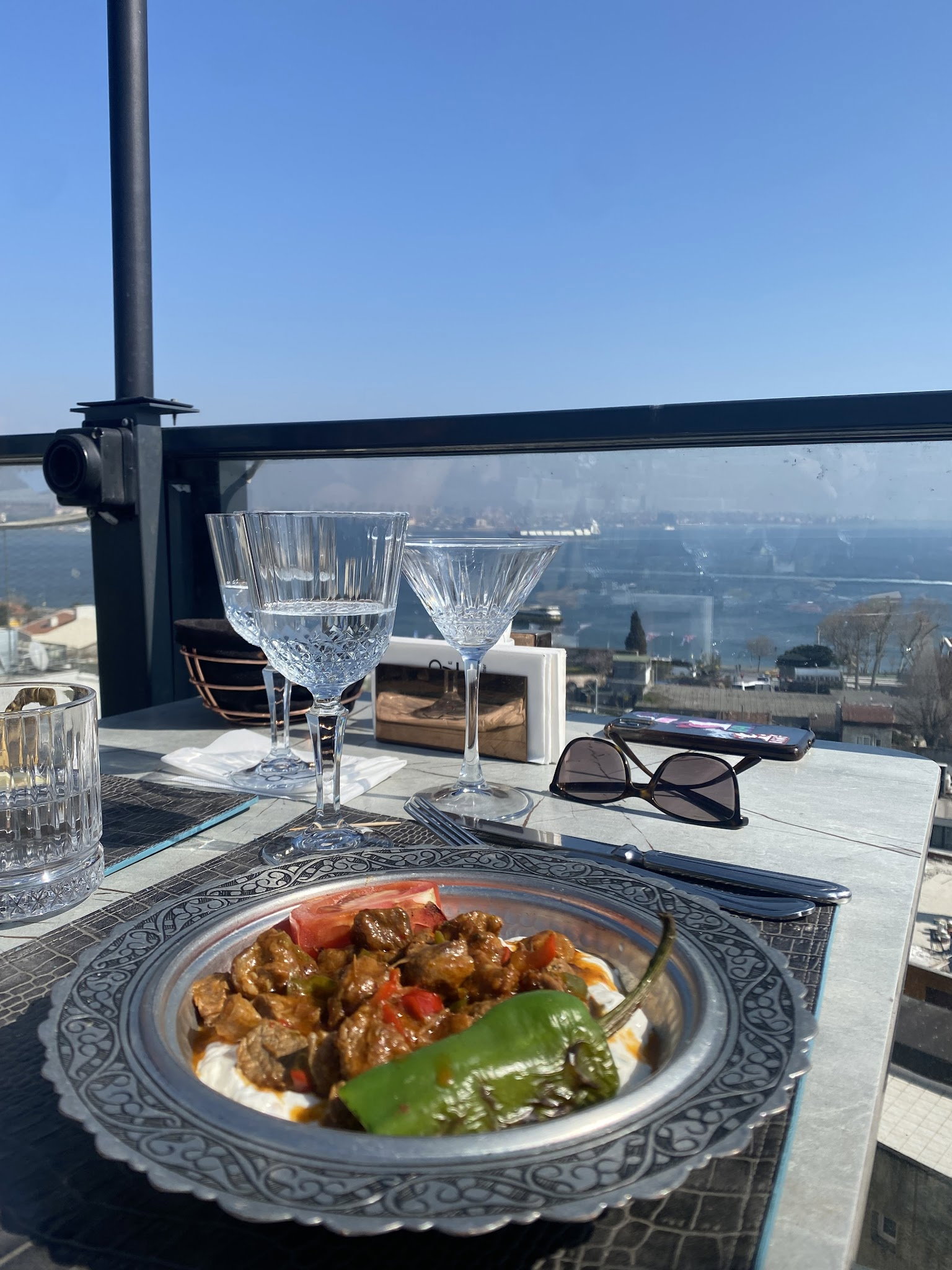Queb Rooftop Restaurant