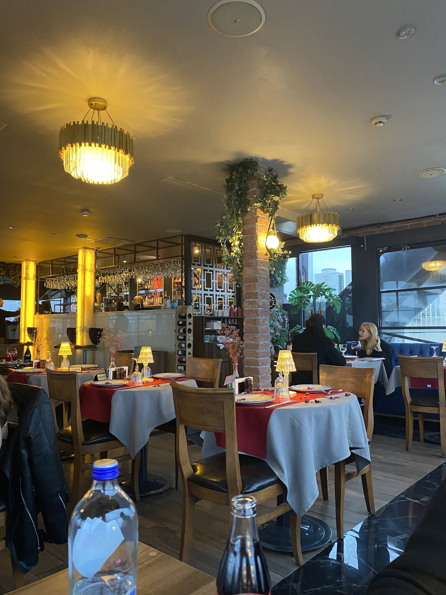 Queb Rooftop Restaurant