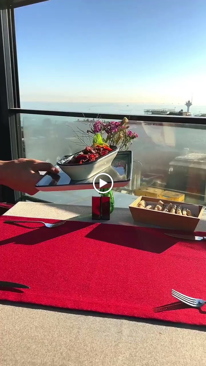 Queb Rooftop Restaurant