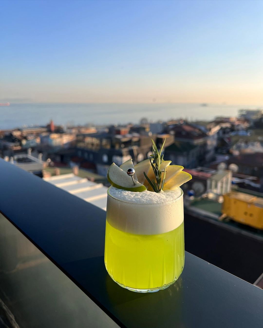 Queb Rooftop Restaurant