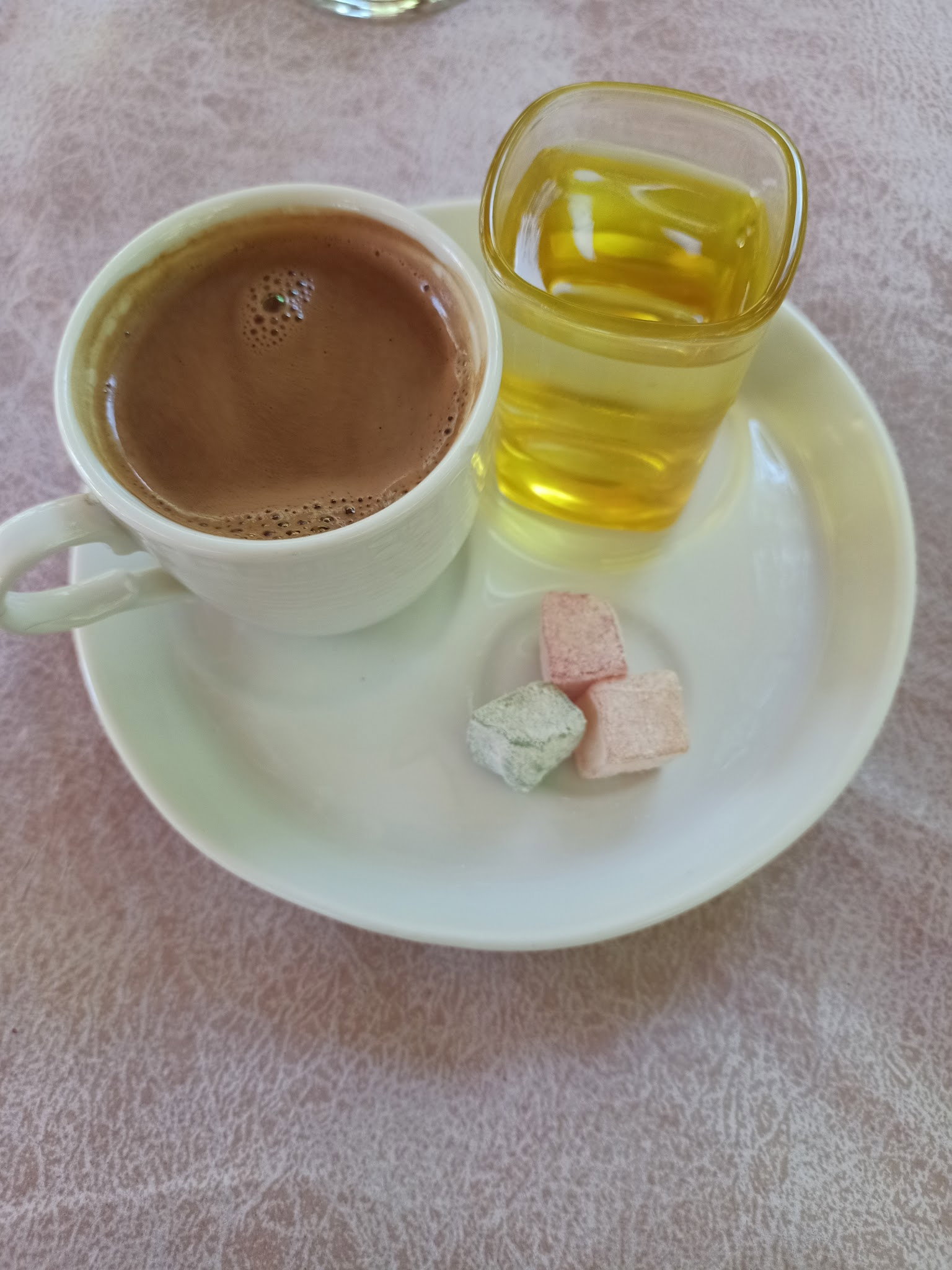 Gölet Restaurant Manisa