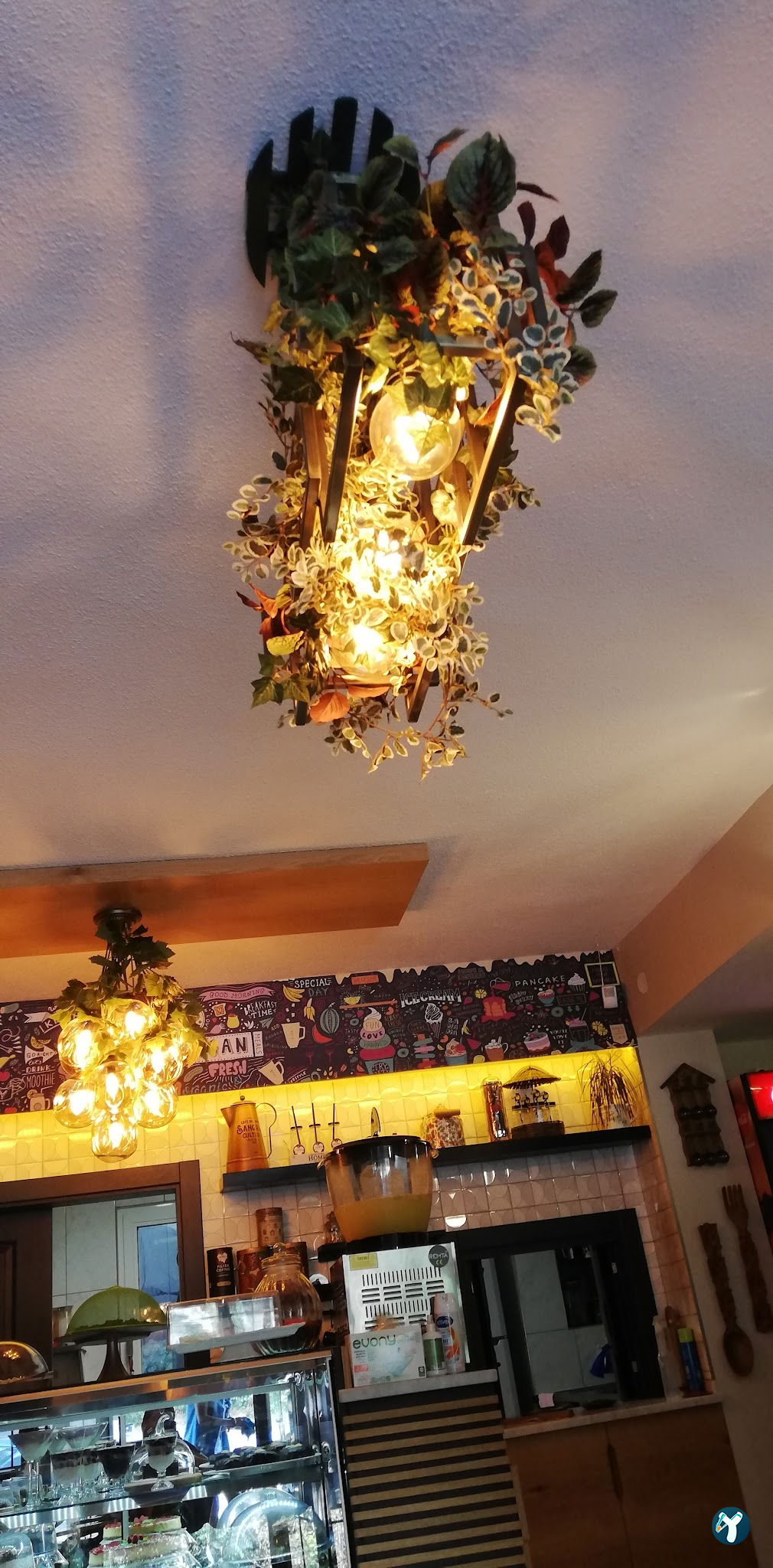 Üzüm Cafe