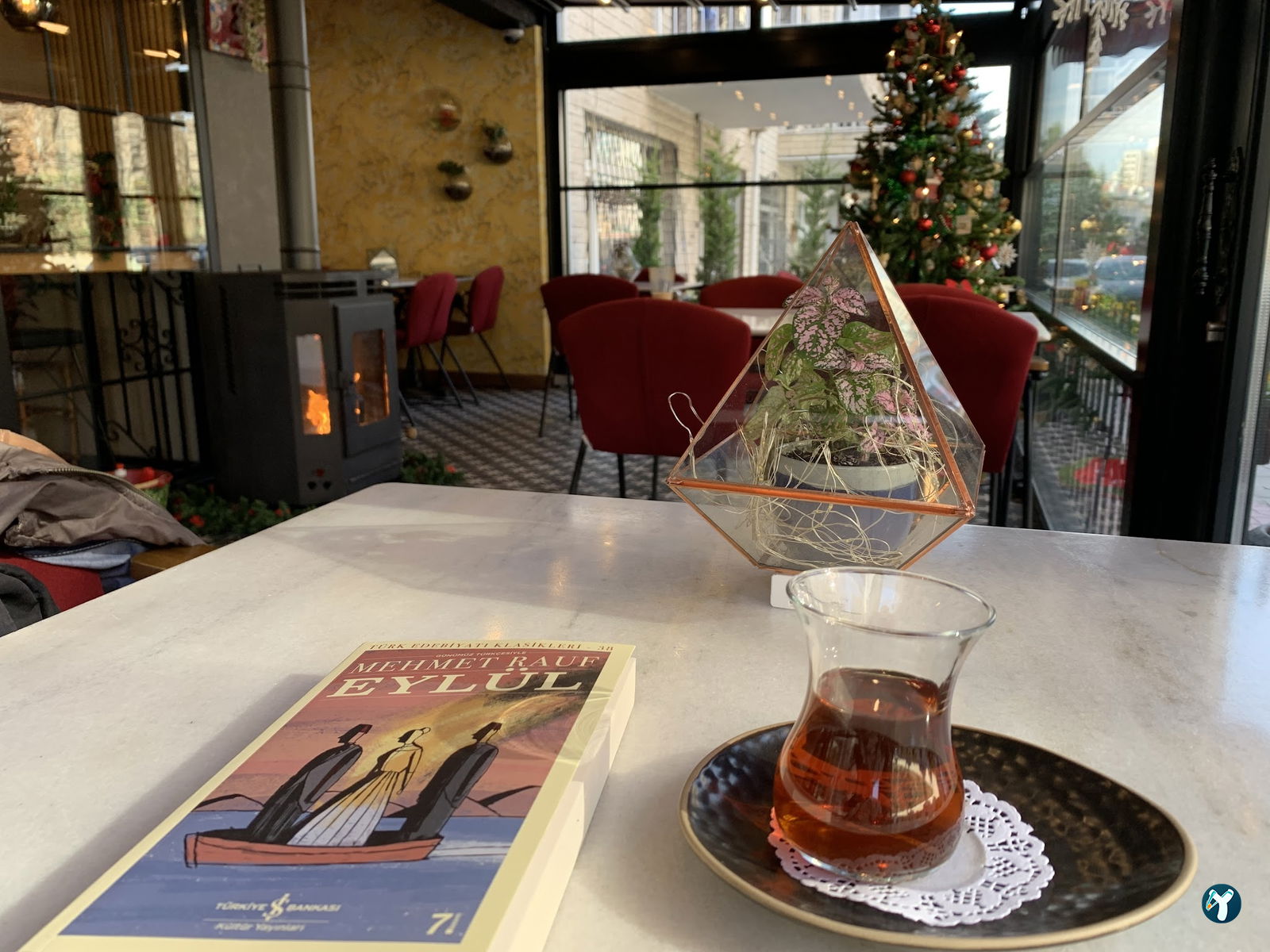Üzüm Cafe