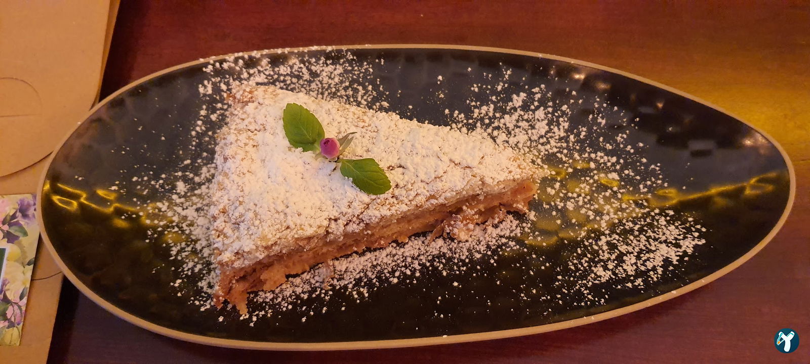 Üzüm Cafe