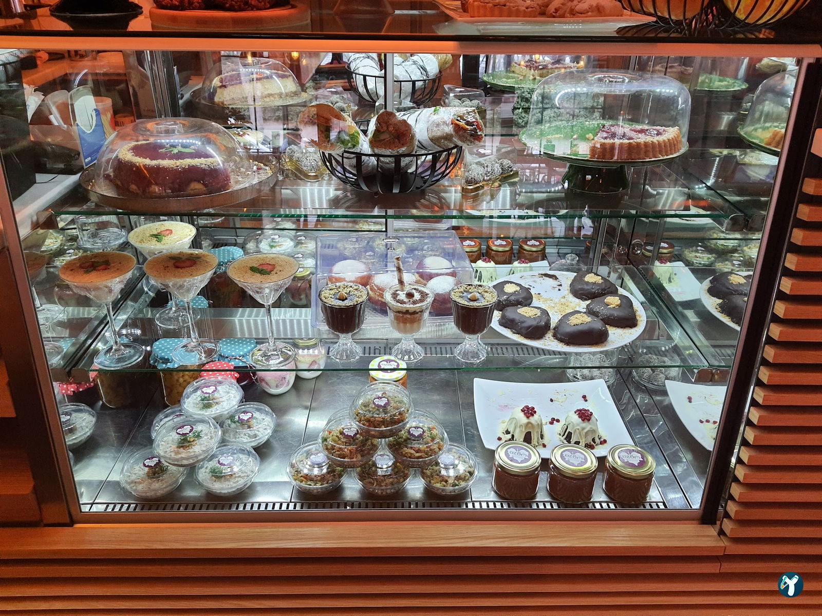 Üzüm Cafe