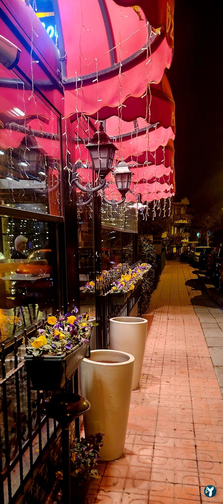 Üzüm Cafe