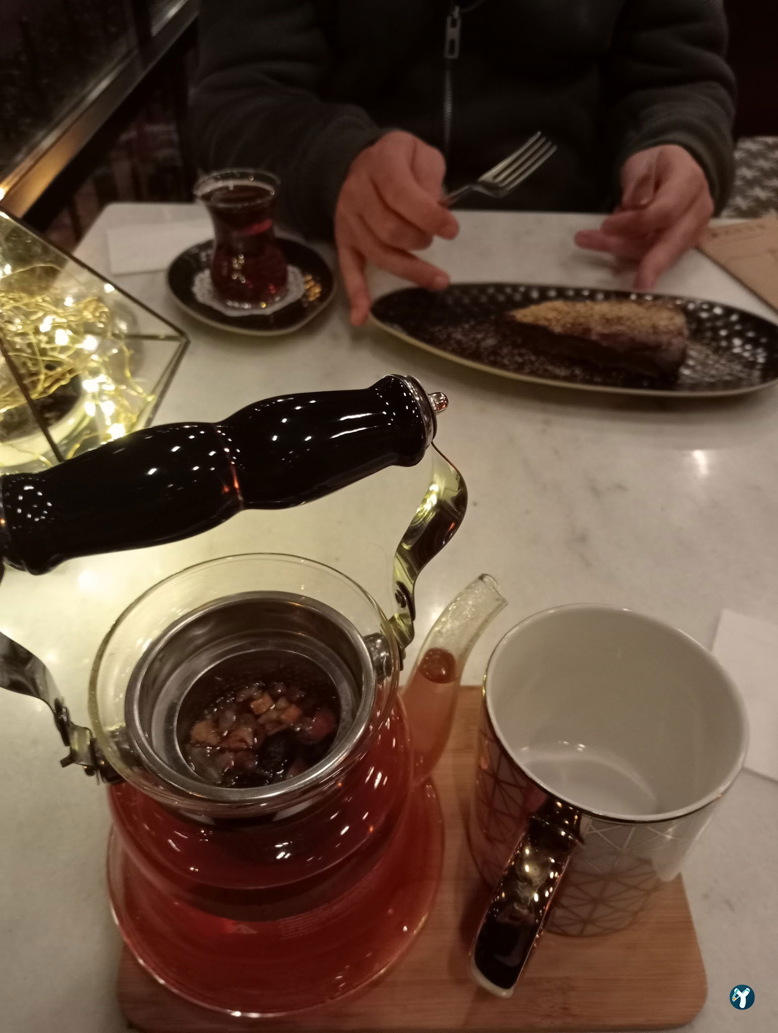 Üzüm Cafe