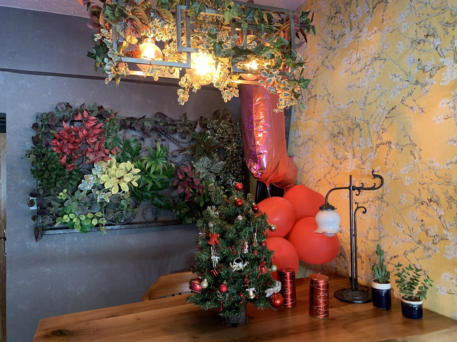 Üzüm Cafe