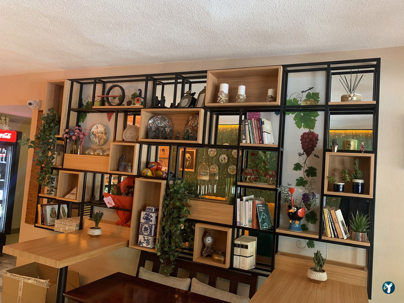 Üzüm Cafe