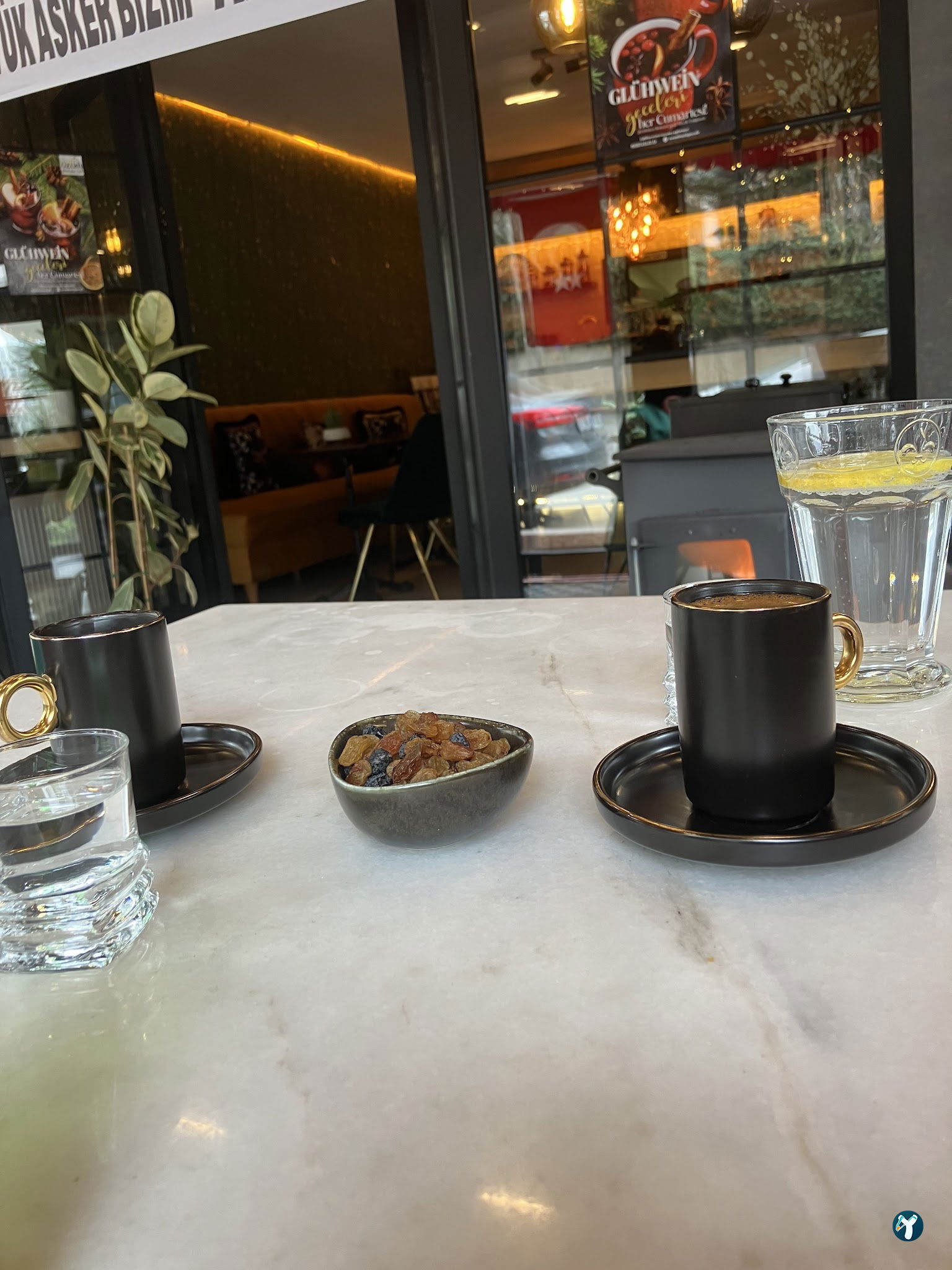 Üzüm Cafe