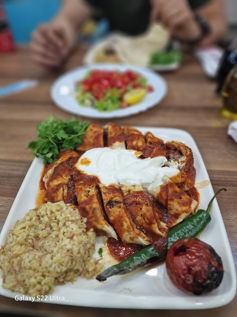 Ziyafet Pide ve Kebap Salonu