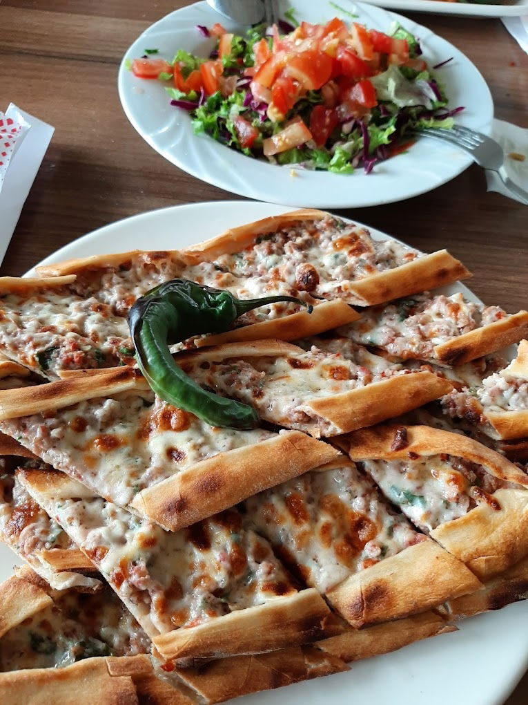 Ziyafet Pide ve Kebap Salonu