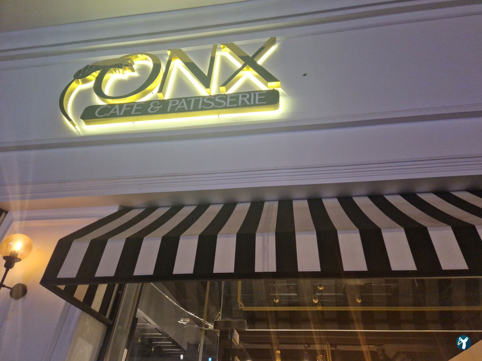 Onx Cafe Patisserie