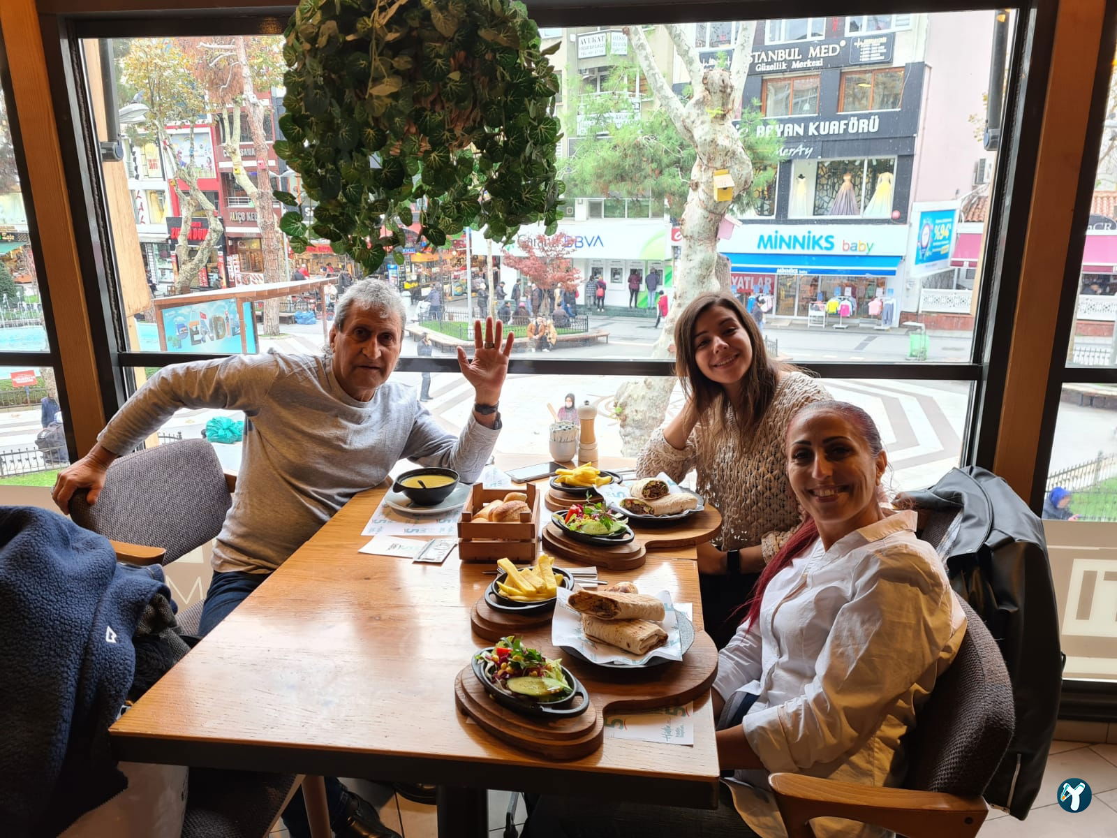 Onx Cafe Patisserie