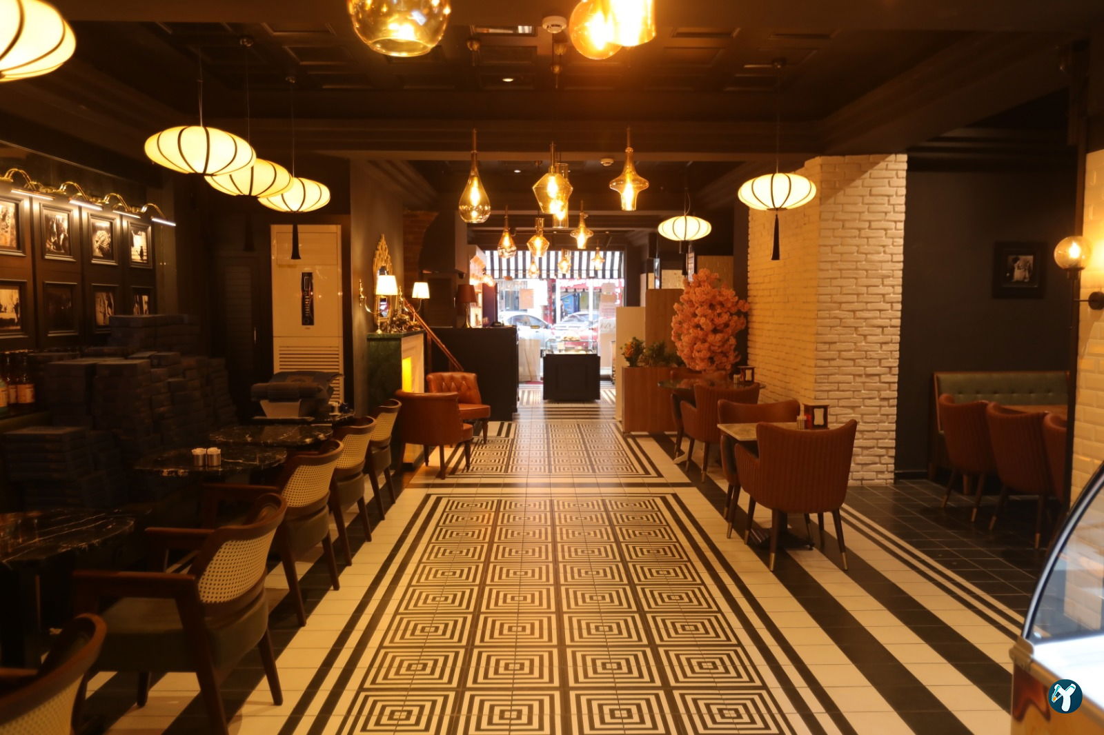 Onx Cafe Patisserie