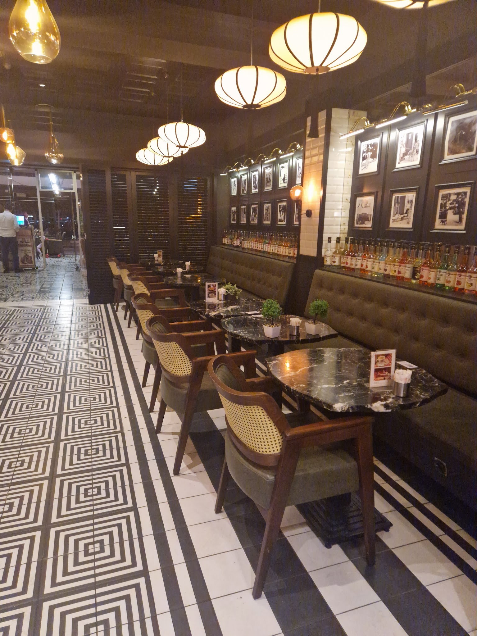 Onx Cafe Patisserie