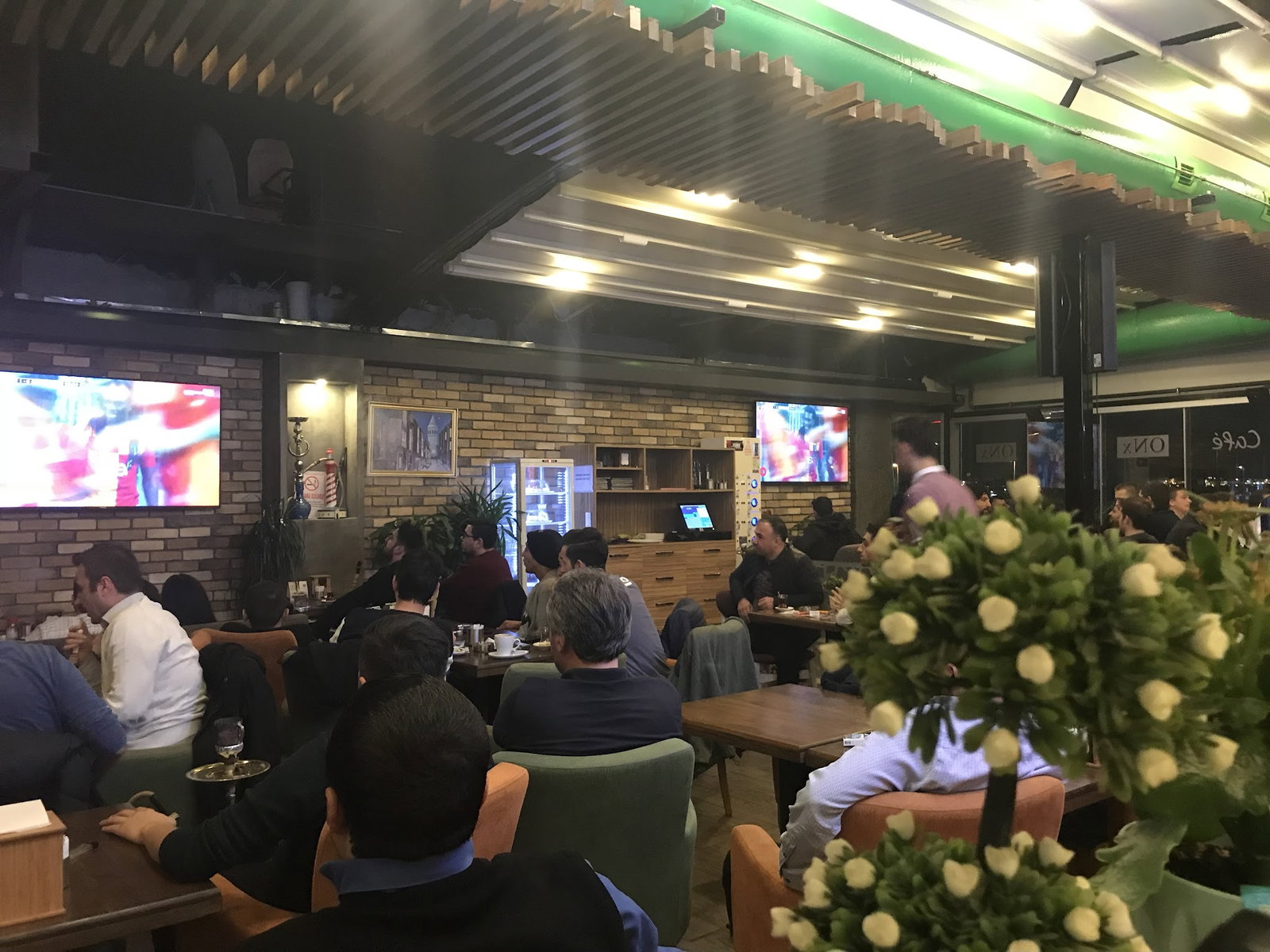 Onx Cafe Patisserie