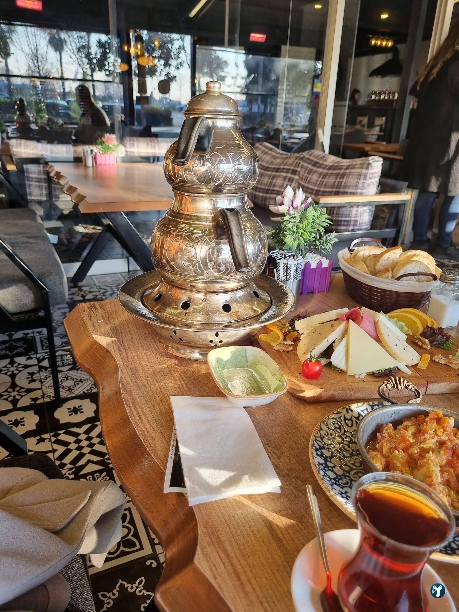 Onx Cafe Patisserie