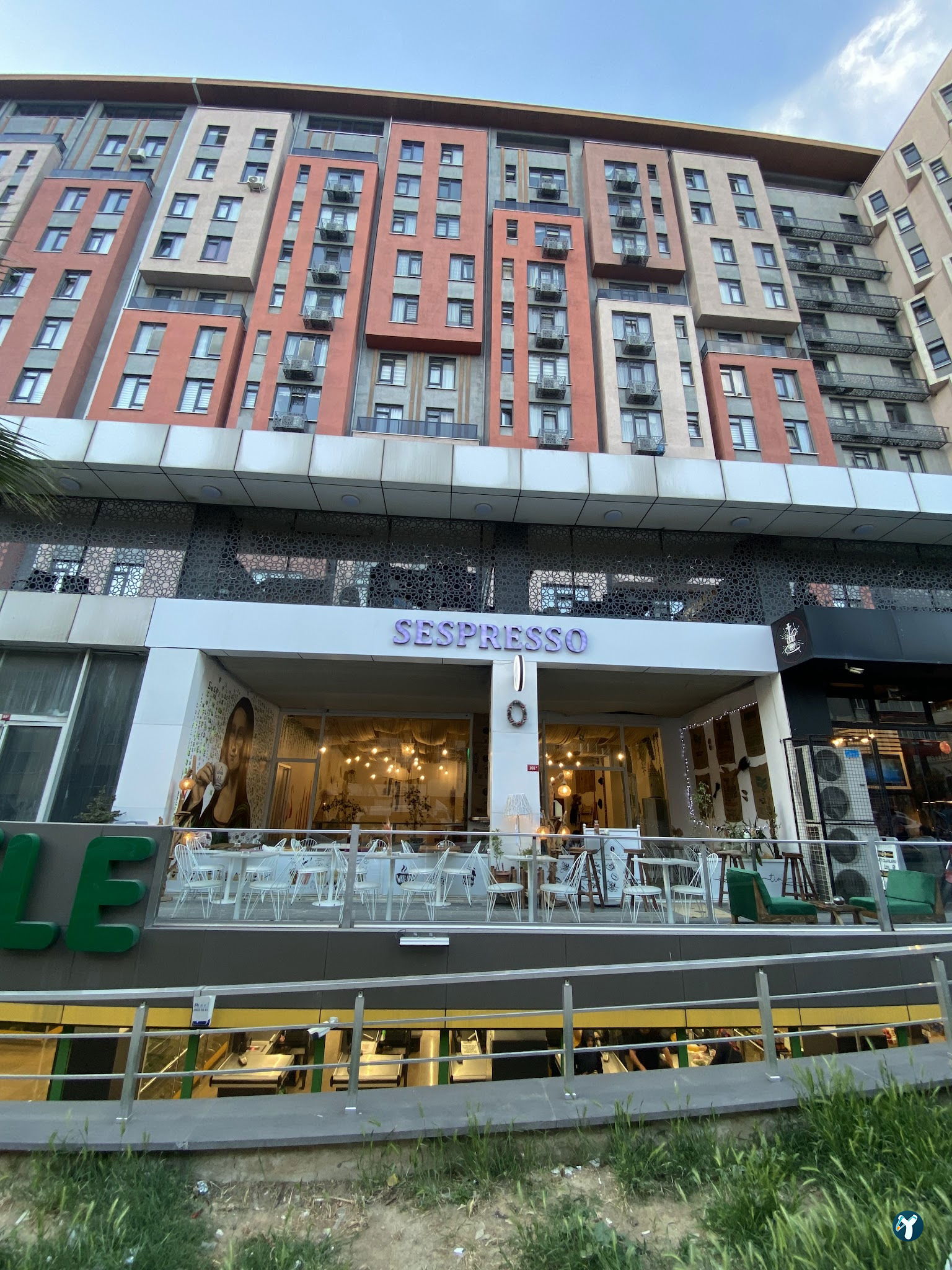 Sespresso Coffee & Bakes