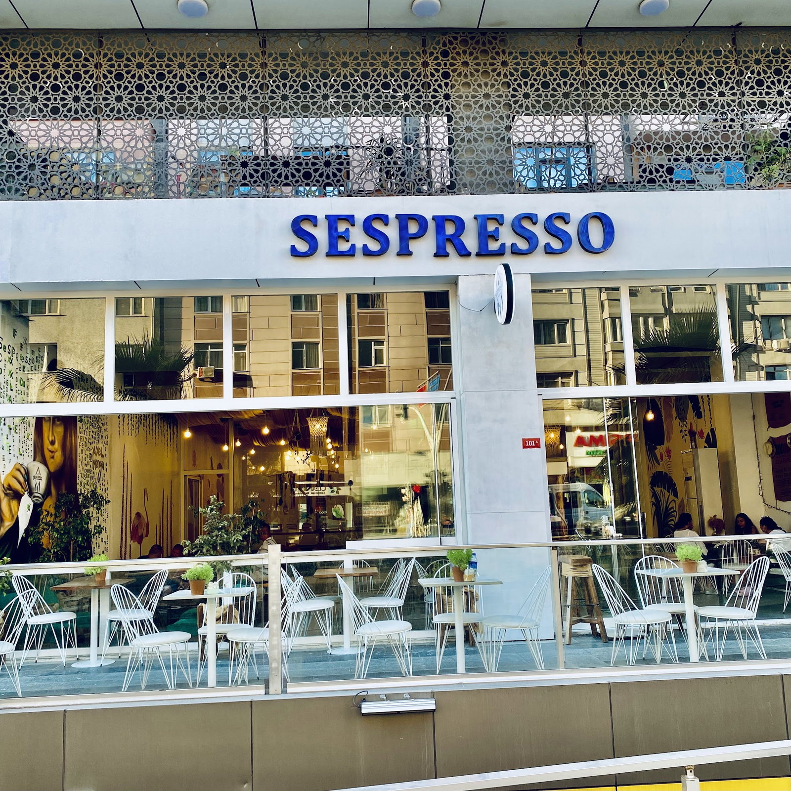 Sespresso Coffee & Bakes