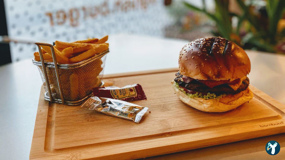 Big Rush Cafe Restaurant