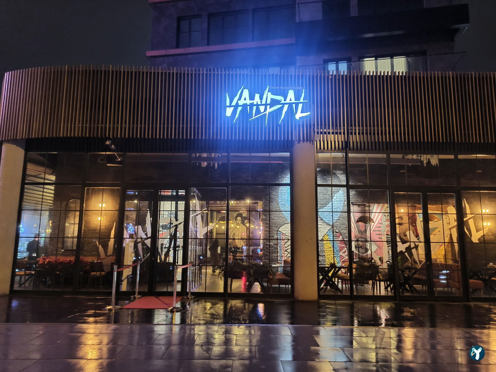 Vandal Çamsanpark Avm