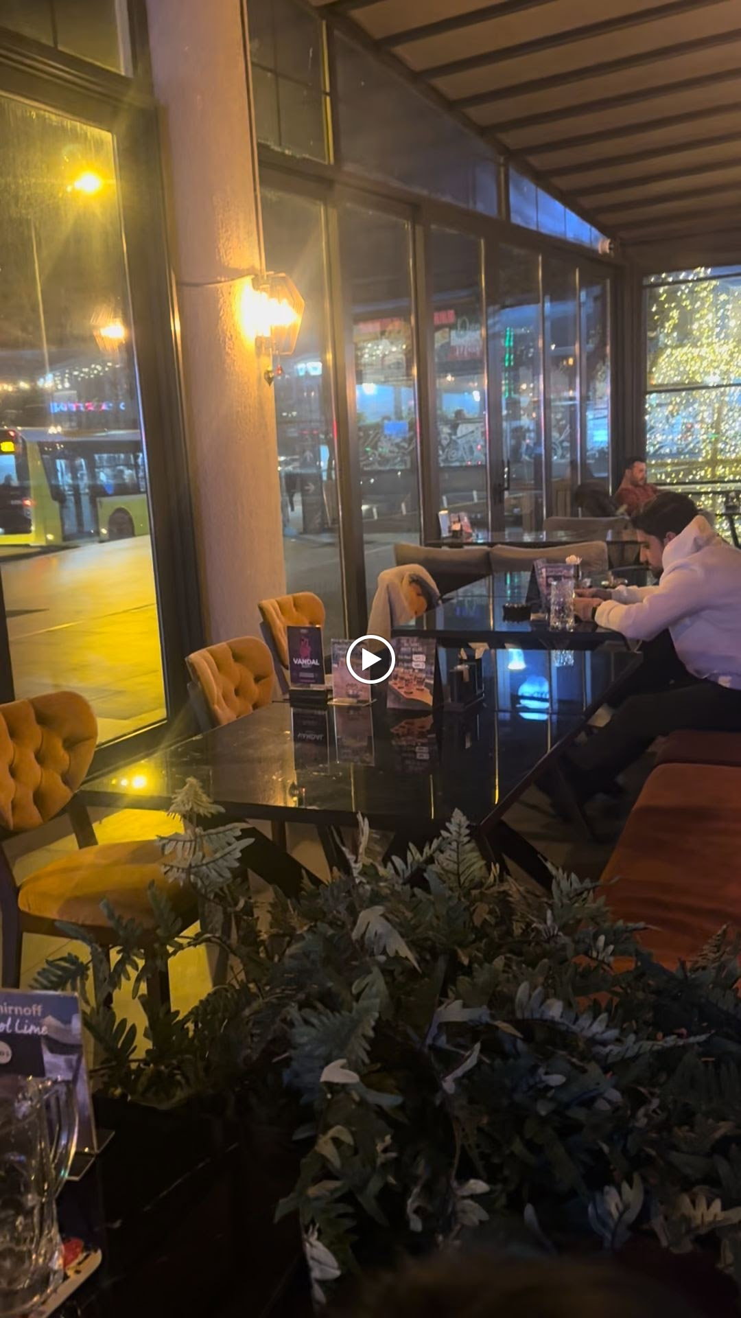 Vandal Çamsanpark Avm