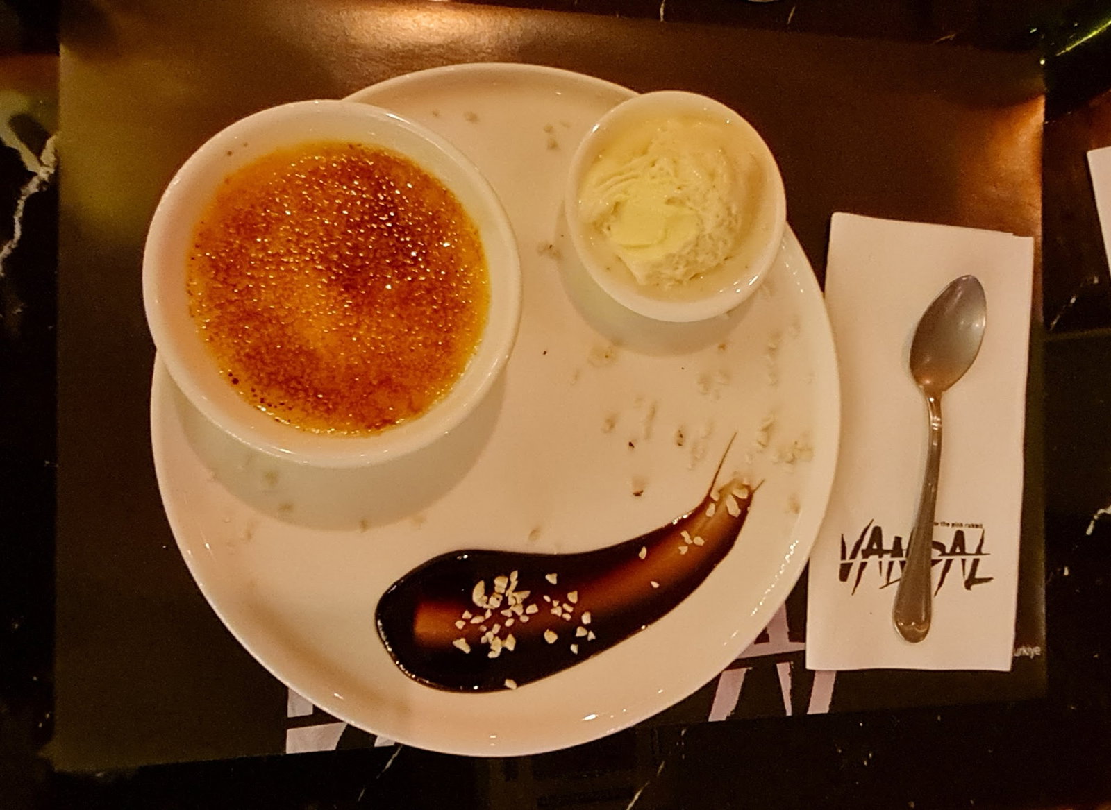 Vandal Çamsanpark Avm