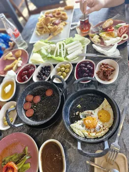 Dejavuloungecafe resimleri
