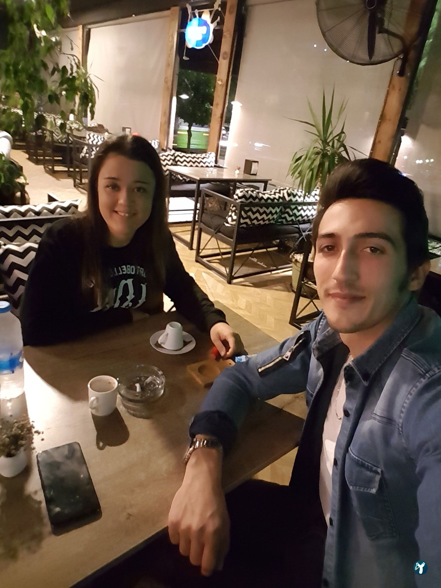 Moi Mekan