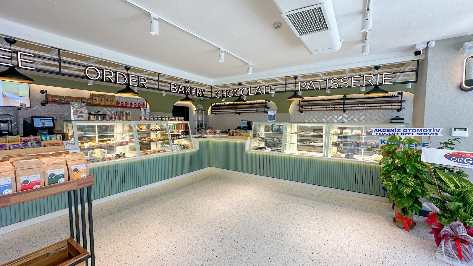 Loba Coffee & Bakery Mersin Çarşı