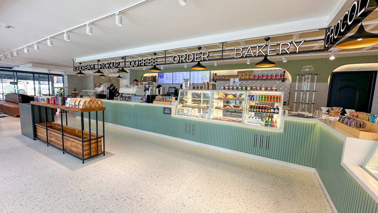Loba Coffee & Bakery Mersin Çarşı