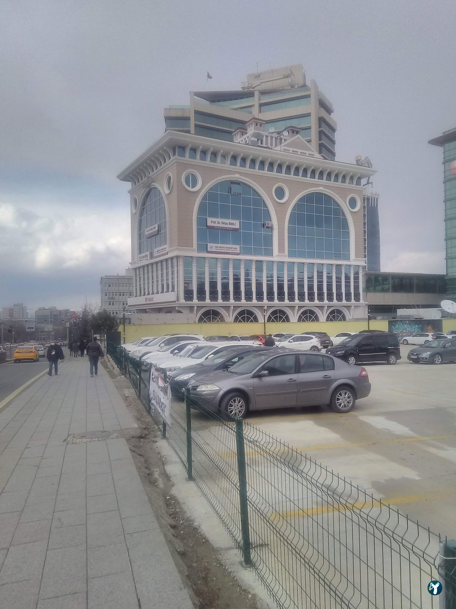 29 Mutlu