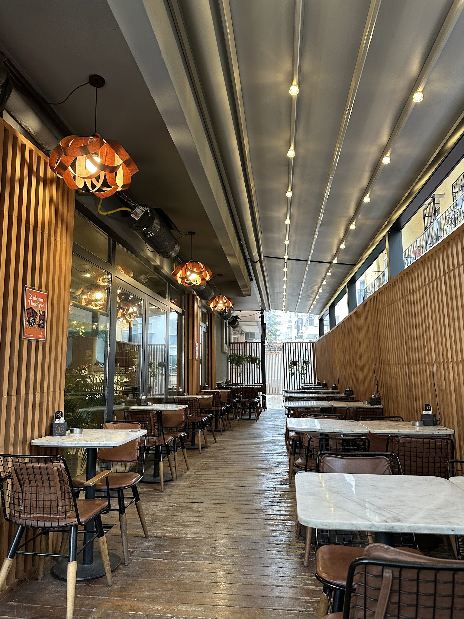 Finestra Cafe