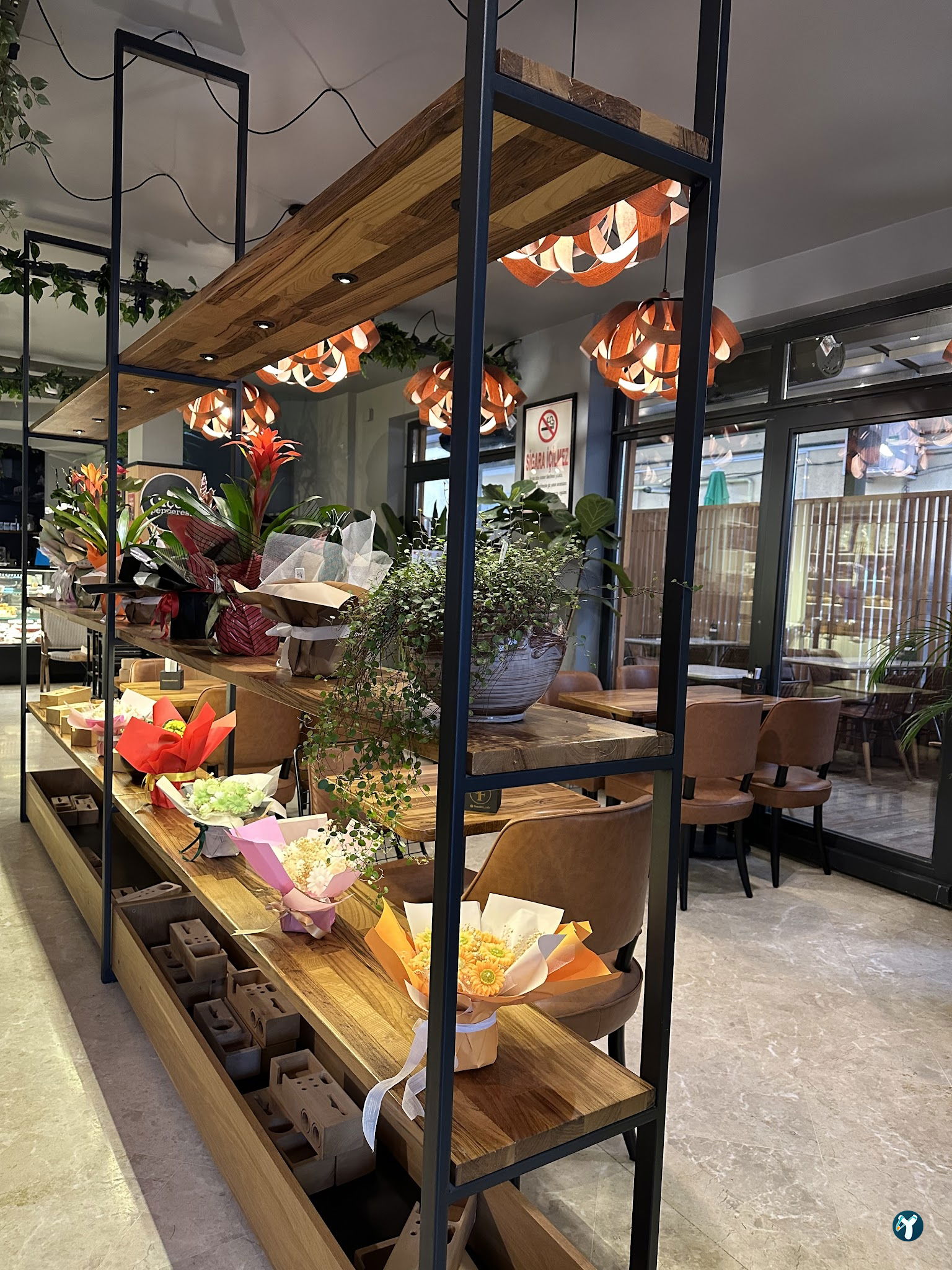 Finestra Cafe
