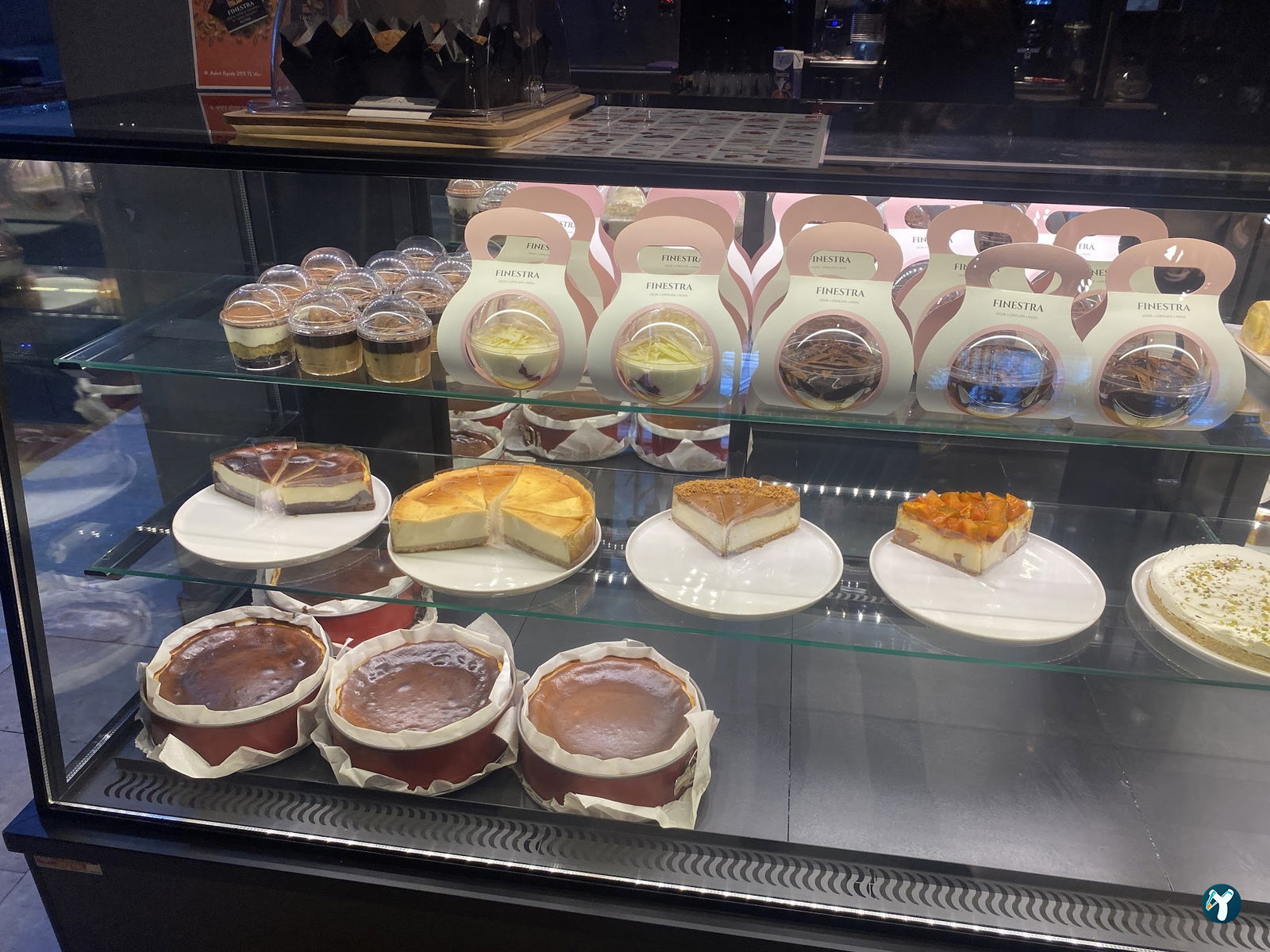 Finestra Cafe