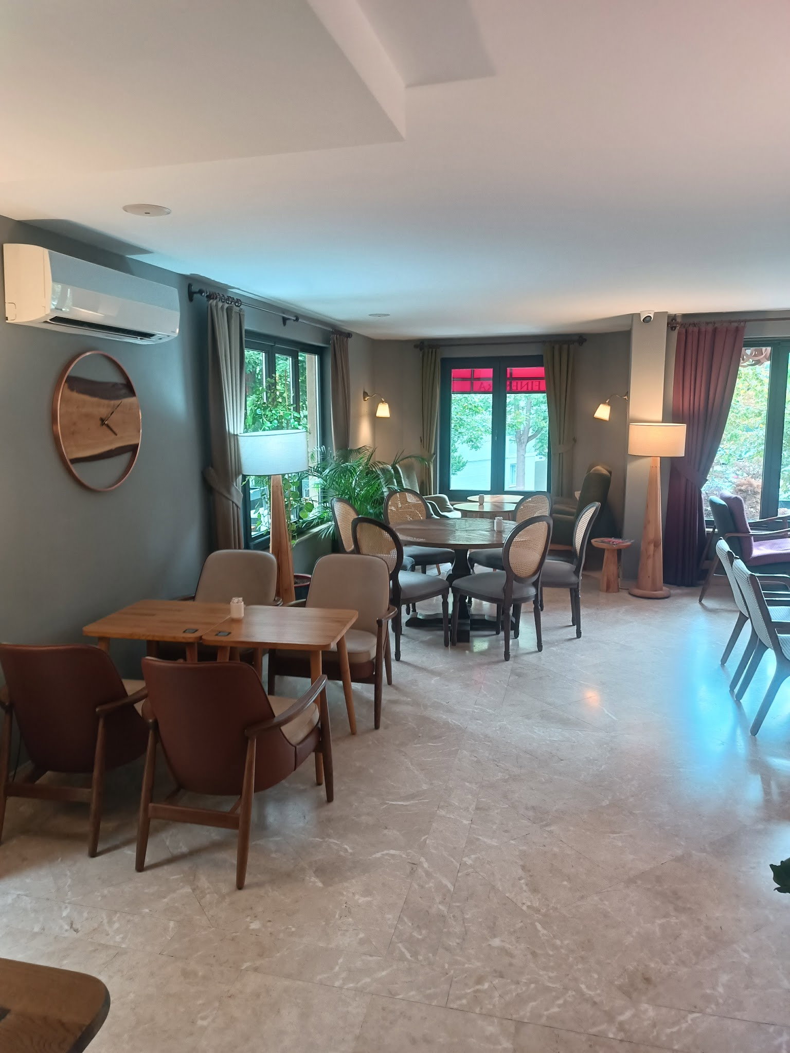 Finestra Cafe