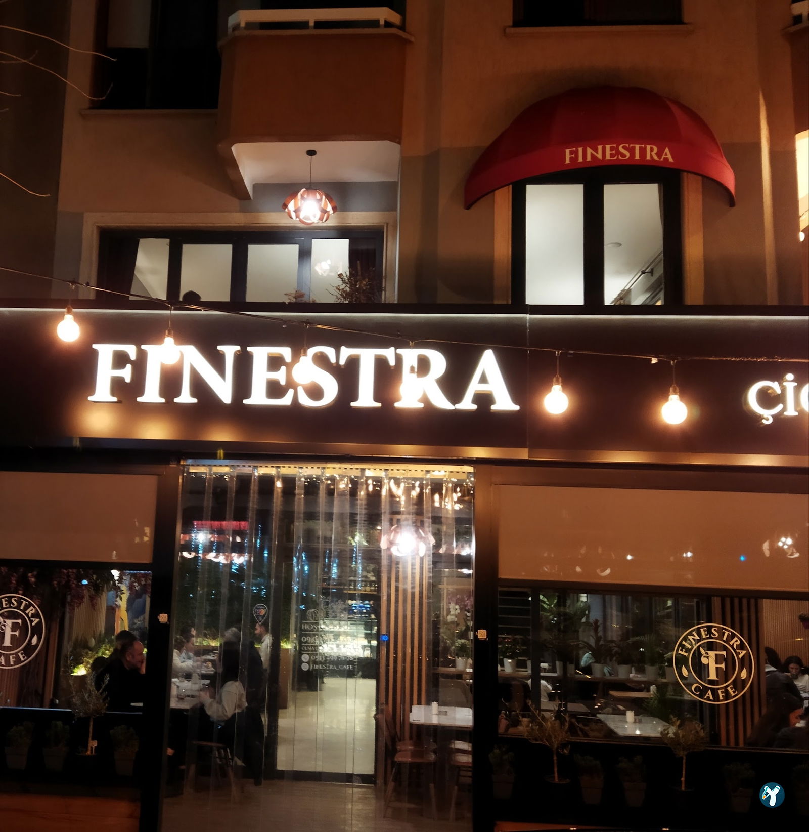 Finestra Cafe