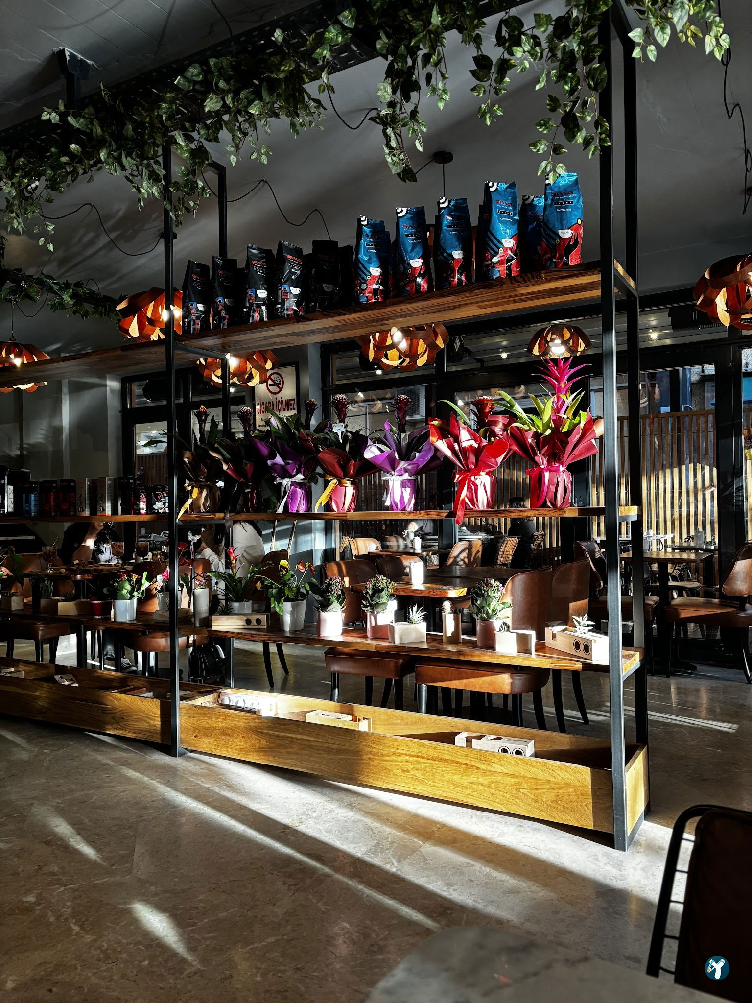 Finestra Cafe