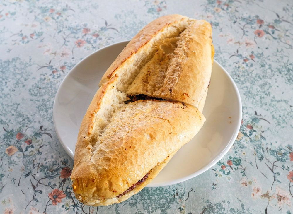 Tam Ekmek Arası Kuzu Tantuni