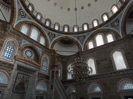 İzmit Belediyesi Yenicuma Çaybahcesi resimleri