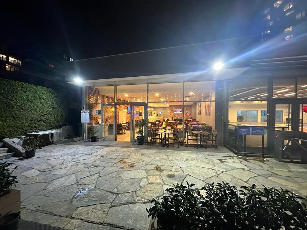 Istanbul Lounge Cafe